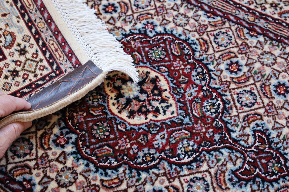 ペルシャ絨毯玄関マット イラン、ムード産 90×60cm ウール＆シルク　アイボリー