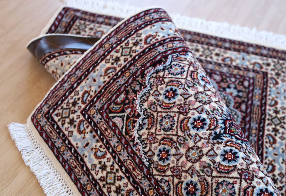 ペルシャ絨毯玄関マット イラン、ムード産 90×60cm ウール＆シルク　アイボリー