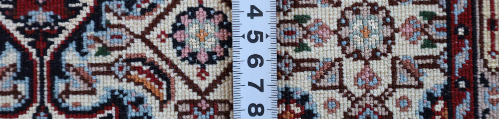 ペルシャ絨毯玄関マット イラン、ムード産 90×60cm ウール＆シルク　アイボリー