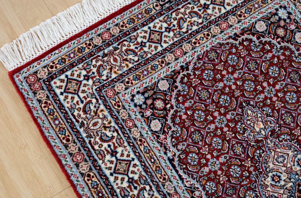 ペルシャ絨毯玄関マット イラン、ムード産 117×78cm 角の模様の様子