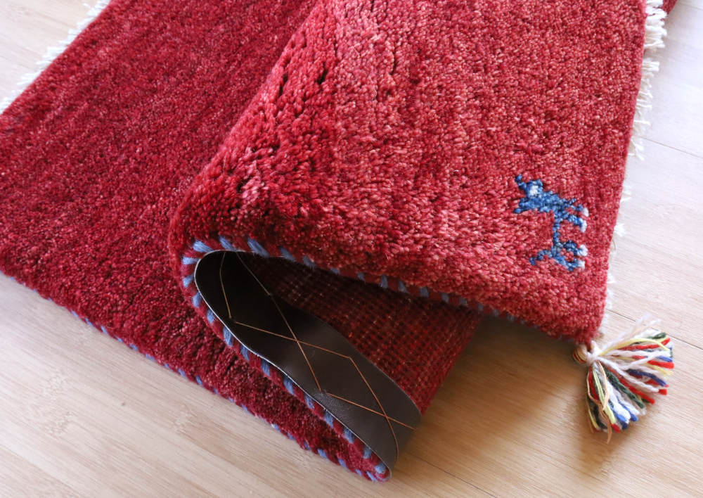 ギャッベ　玄関マットサイズ　95×56cm　赤