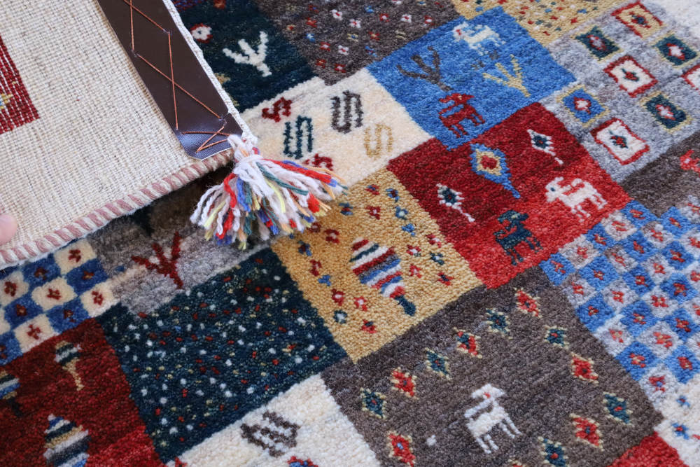 ギャッベ　124×81cm　アイボリー×ミックス