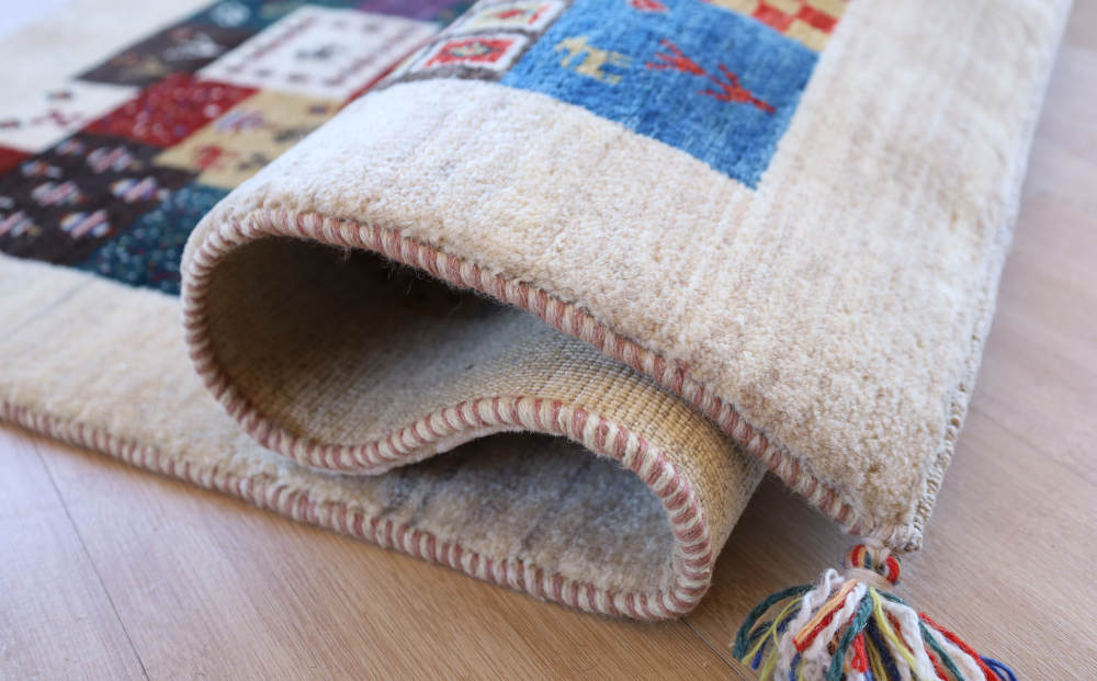 ギャッベ　124×81cm　アイボリー×ミックス