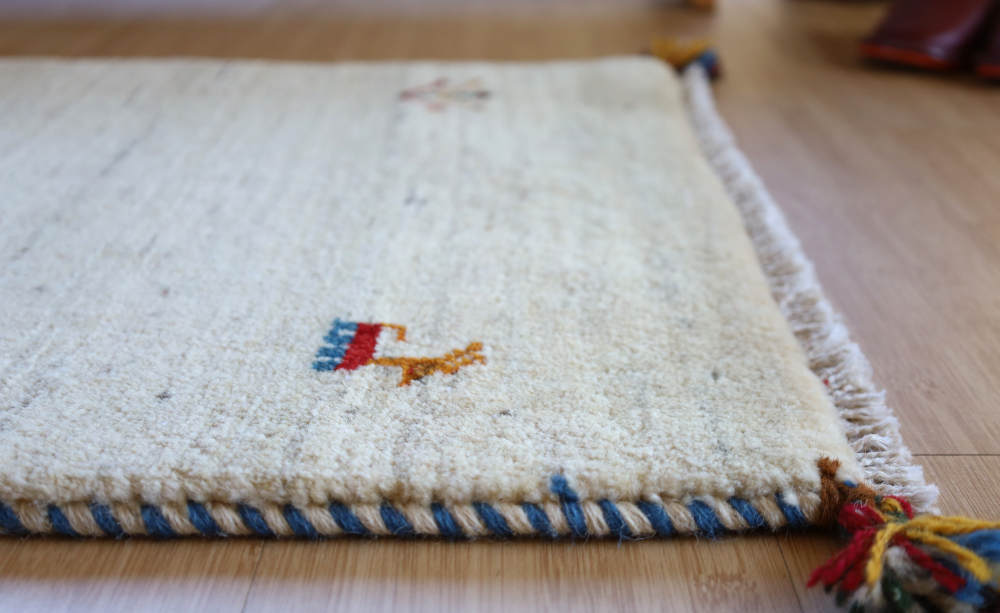 ギャッベ　玄関マットサイズ　90×62cm　アイボリー