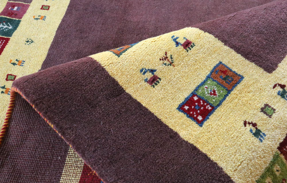 ペルシャギャッベ（正方形）201×201cm　cg20909　毛足の表情や質感