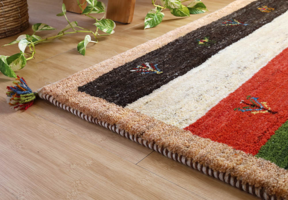 ギャッベ　イラン産　177×120cm　cg21081　部分写真