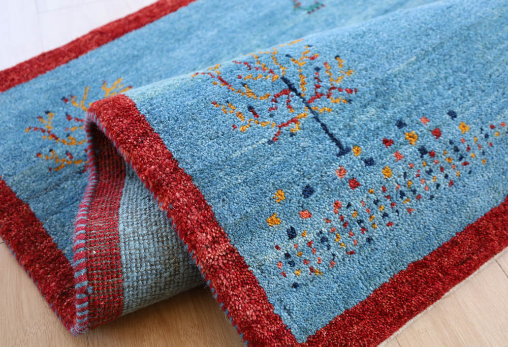 ギャッベ　123×82cm　赤×水色