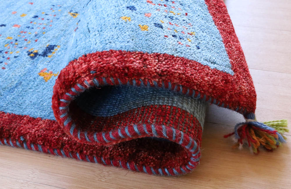 ギャッベ　123×82cm　赤×水色