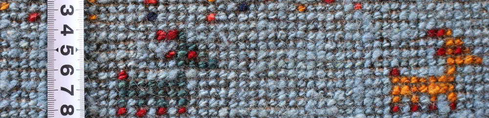 ギャッベ　123×82cm　赤×水色