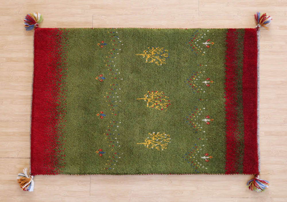 ギャッベ　玄関マットサイズ　95×62cm　赤×緑