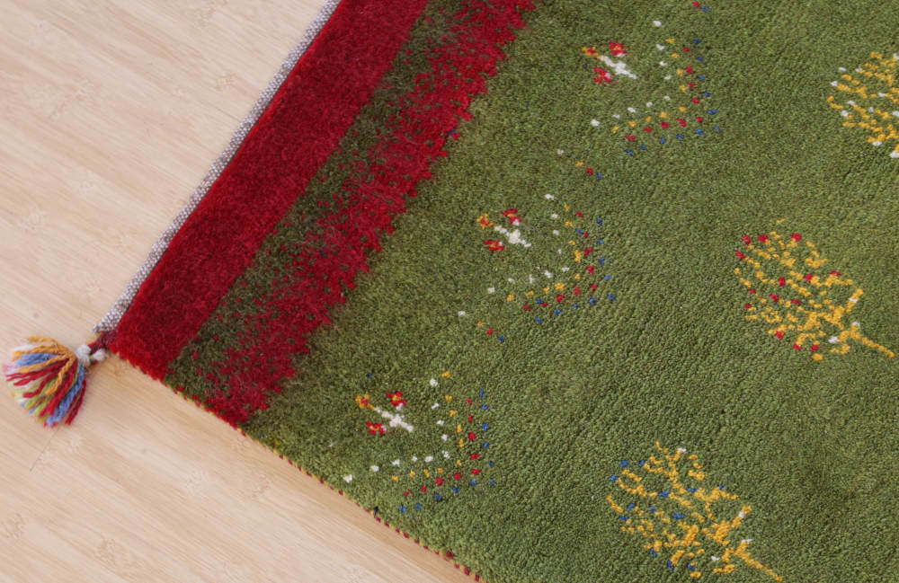 ギャッベ　玄関マットサイズ　95×62cm　赤×緑