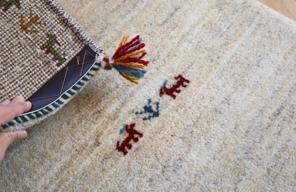 ギャッベ　玄関マットサイズ　93×62cm　ナチュラル・アイボリー