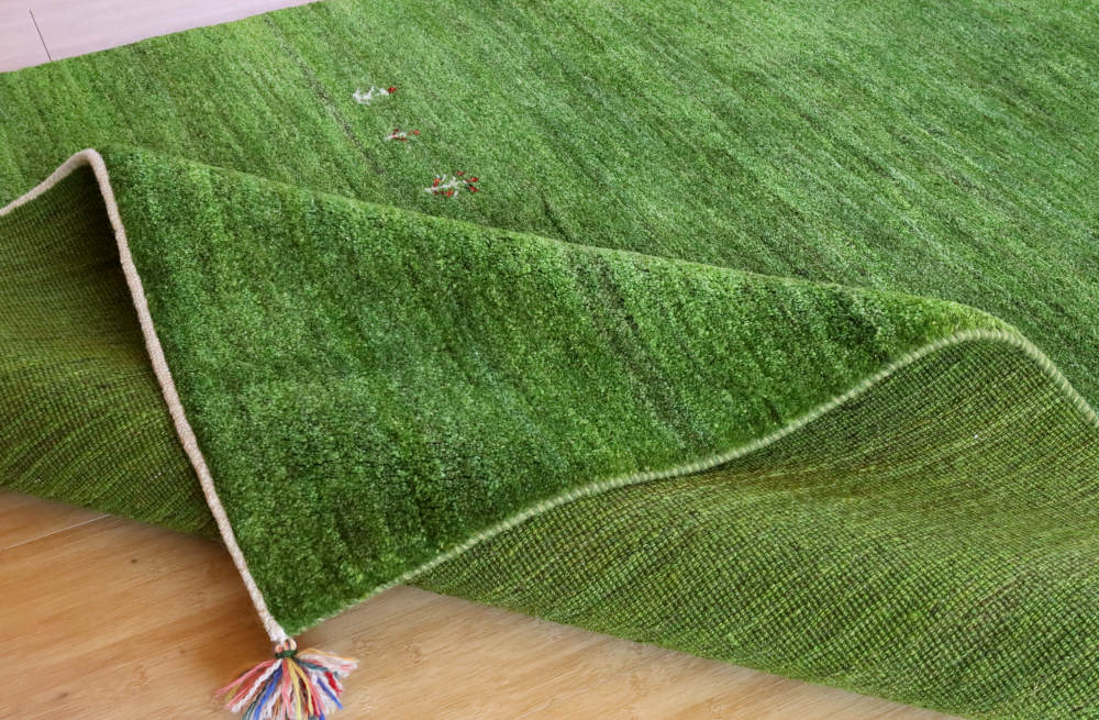 ギャッベ　イラン産　200×149cm　cg21337　モチーフのアップ