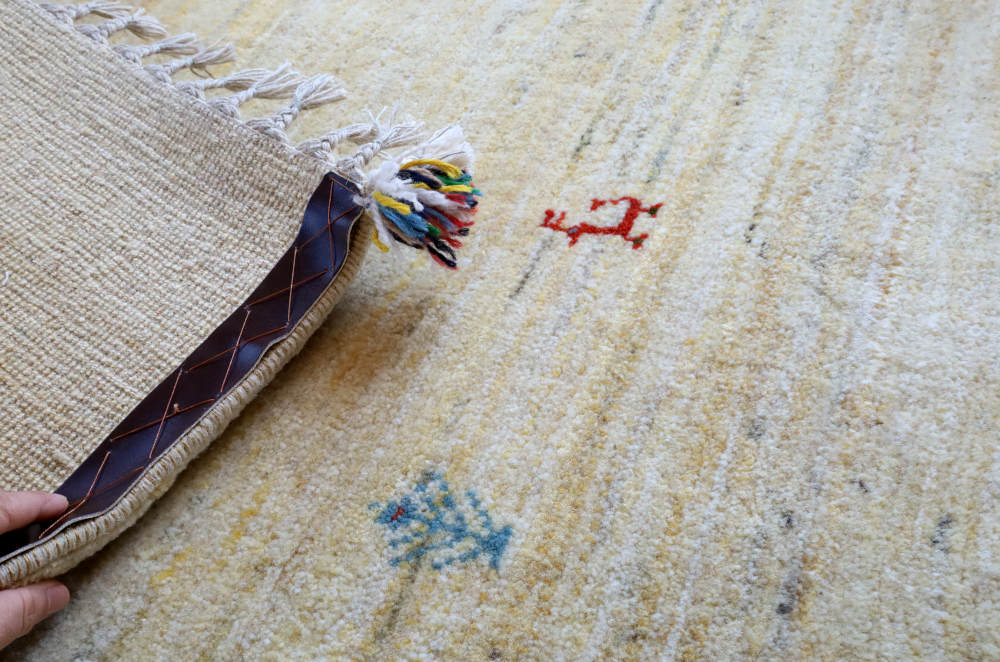 ギャッベ　148×101cm　ナチュラル・アイボリー　イラン産、カシュガイ族手織り4