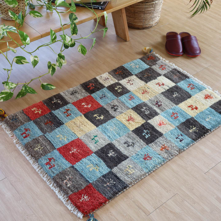 ギャッベ玄関マット　イラン製　90×62cm
