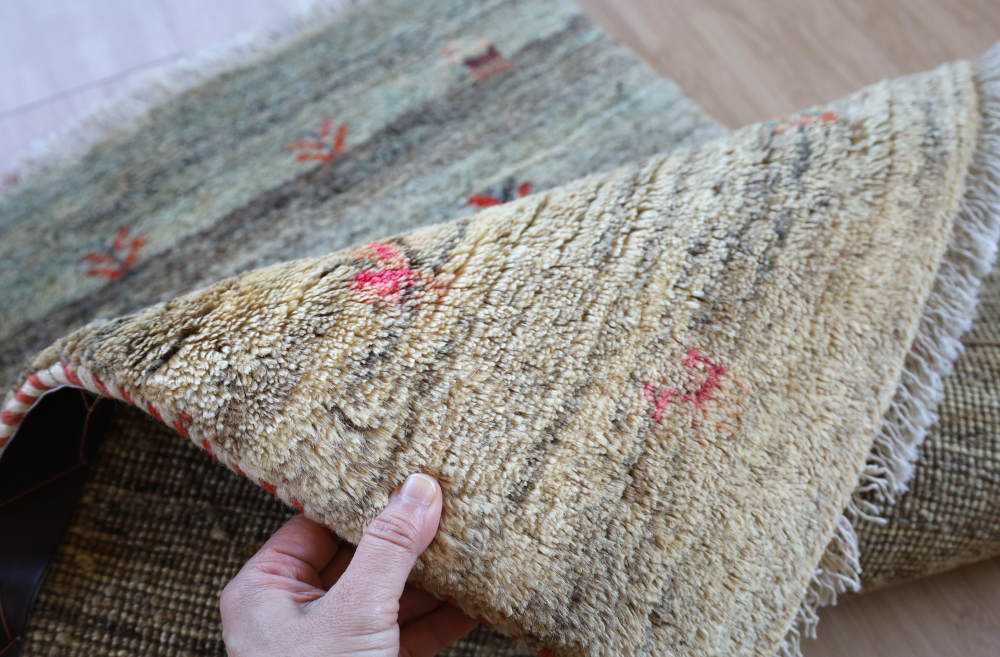 ギャッベ　玄関マットサイズ　91×59cm　淡色