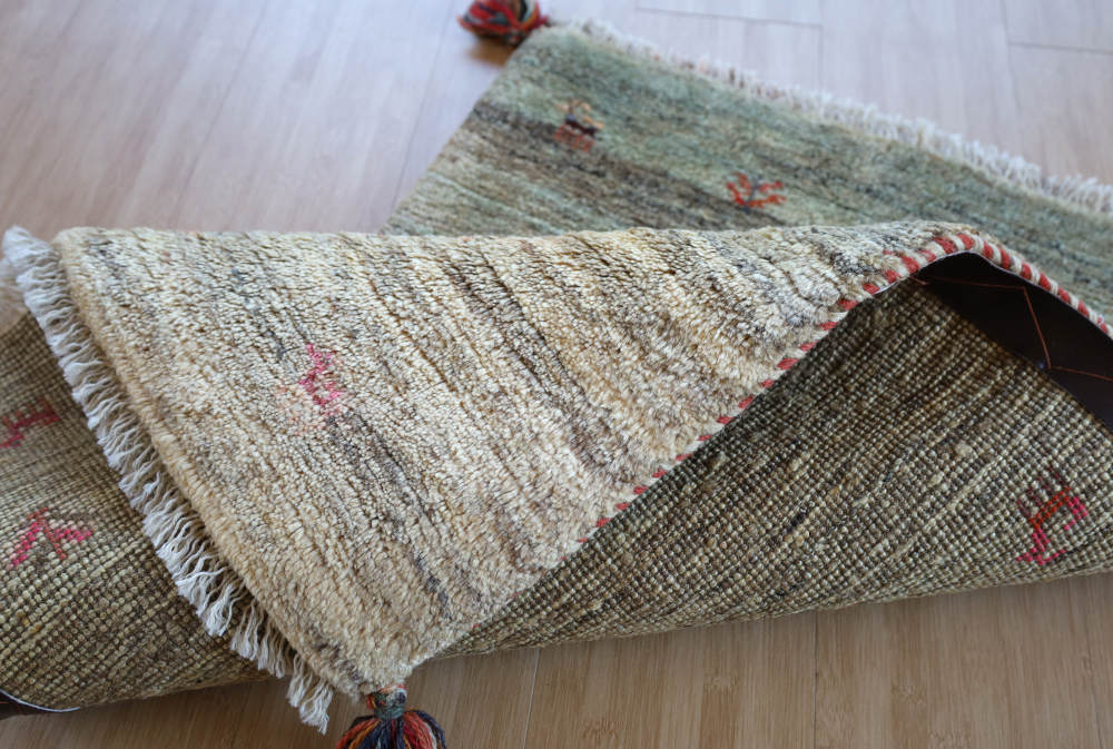 ギャッベ　玄関マットサイズ　91×59cm　淡色