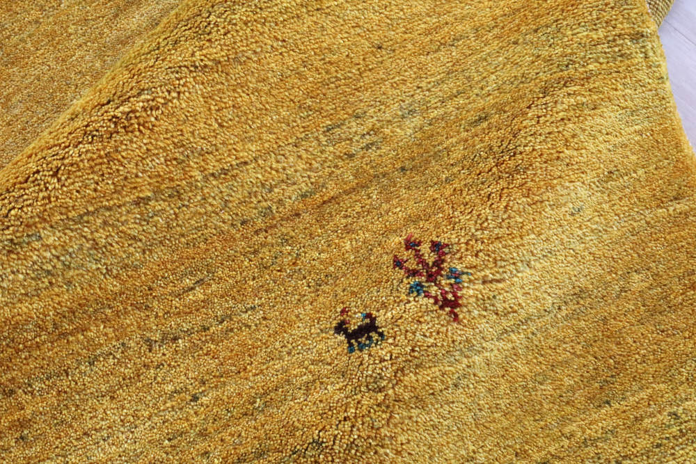 ペルシャギャッベ 　233×171cm　cg21607　毛足の表情や質感