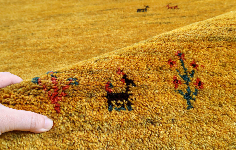 ギャッベ　イラン産　203×153cm　cg21608　毛足の雰囲気