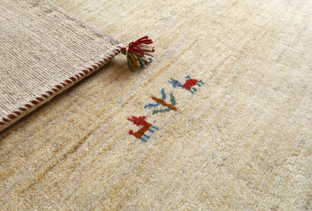 ギャッベ　イラン産　200×149cm　cg21614　近くから見た様子