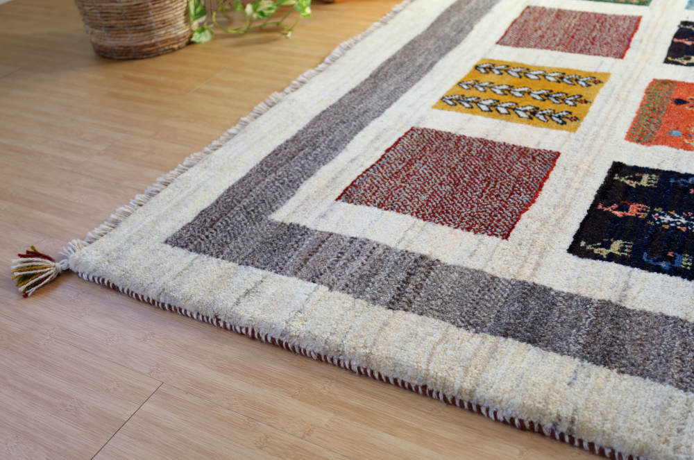 ギャッベ　イラン産　240×177cm　cg21621　部分写真