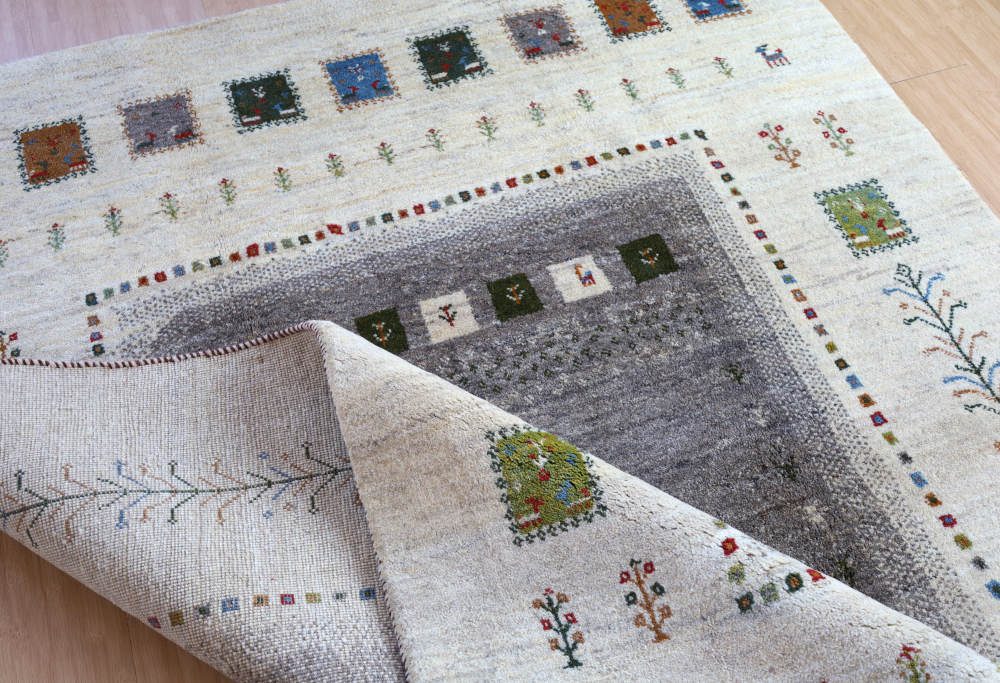 ギャッベ　イラン産　248×174cm　cg21622　色柄の雰囲気