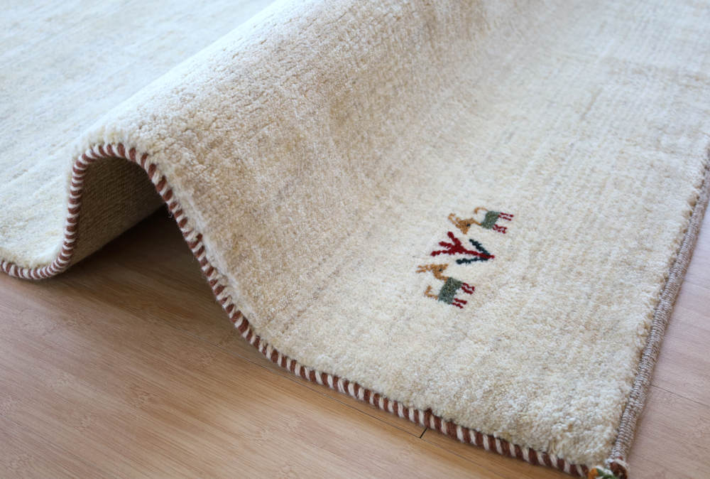 ギャッベ　イラン産　232×173cm　cg21625　色柄の雰囲気