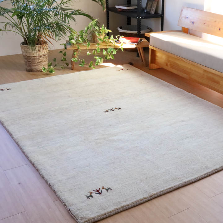 イラン産手織りギャッベ　232×173cm