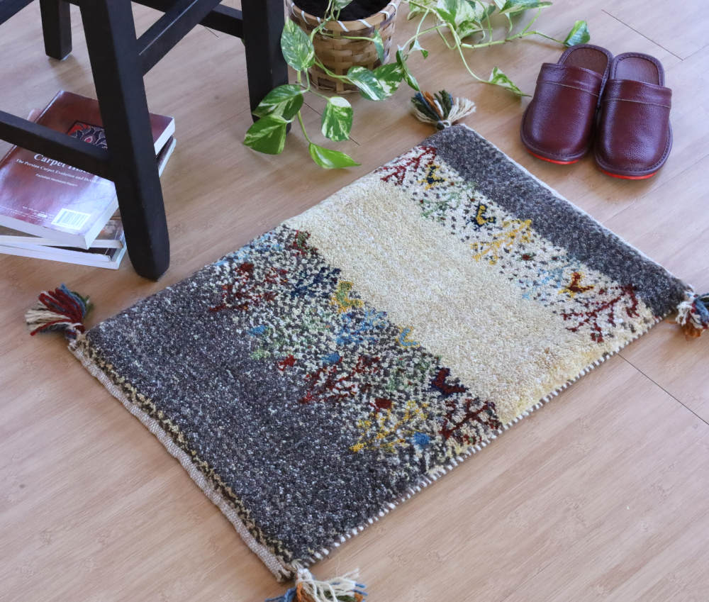 ギャッベミニマット　ナチュラル（グレー×アイボリー）　60×40cm
                        