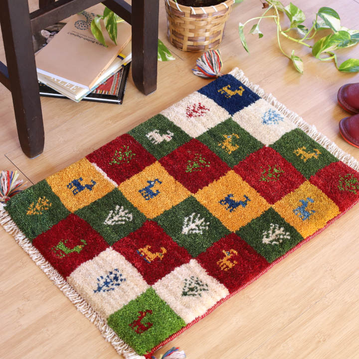 ギャッベ イラン・シーラーズ産　57×41cm