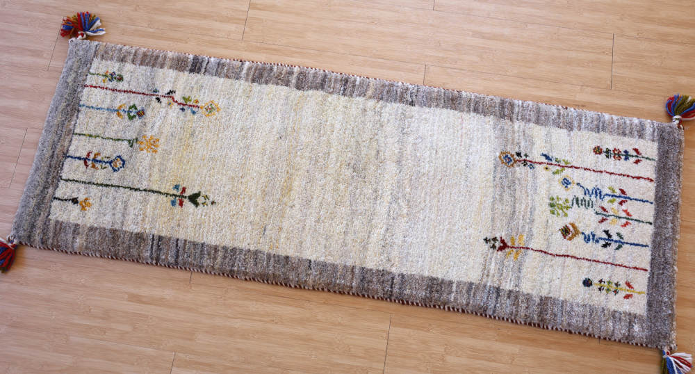 ギャッベ　150×53cm　上部の部分