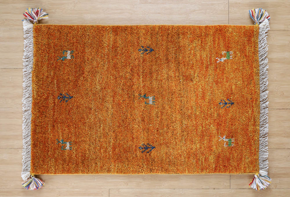 ギャッベ玄関マット　87×58cm　オレンジ色　上から見た全体像