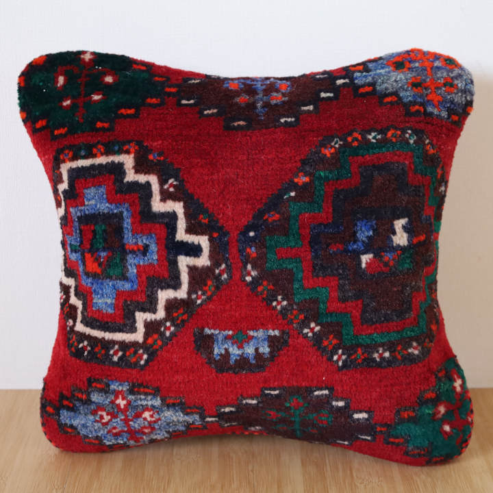 オールドペルシャ絨毯のクッションカバー