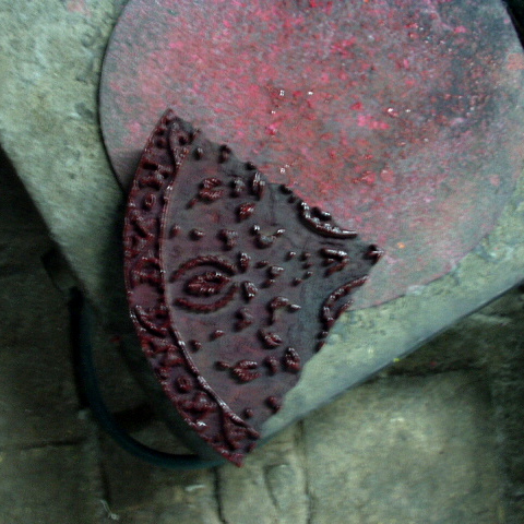 更紗の文様を染めつける木版