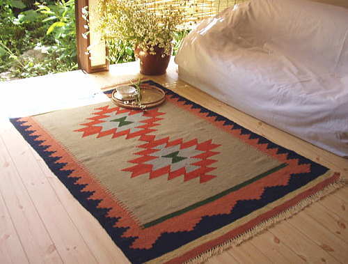 �y���V���L�����@k2m0012