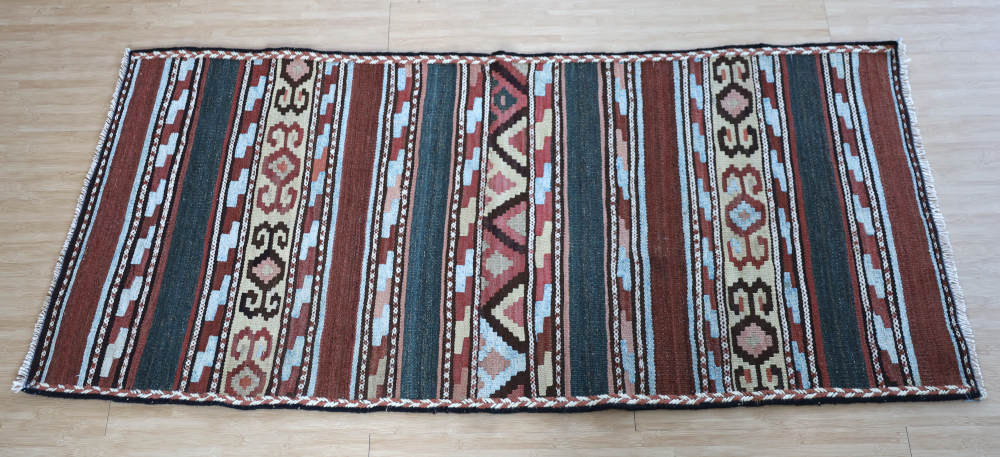 オールドキリム　イラン・アゼルバイジャン地方産　約166×74cm