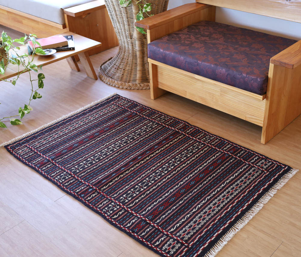 キリム玄関マット　カラート産　129×84cm