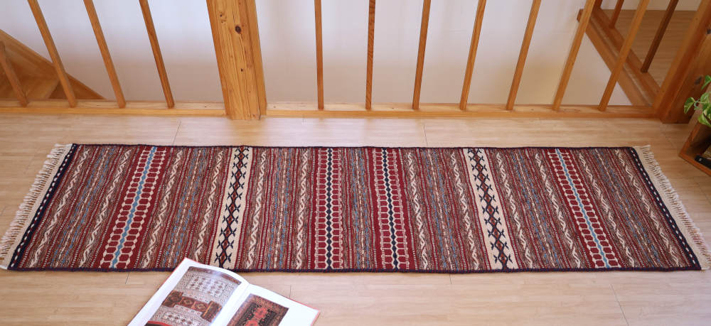 キリム　カラート産　206×57cm　