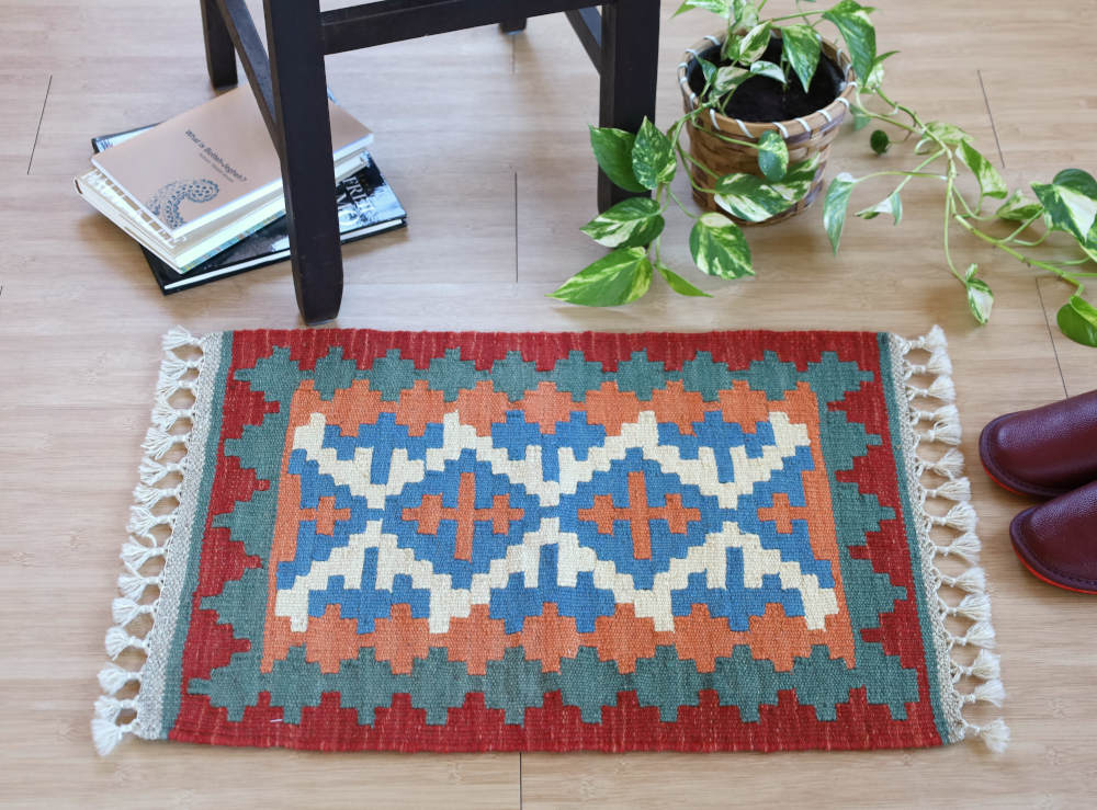 ミニキリム　シーラーズ産