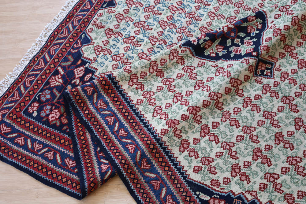 オールドキリム　176×114cm　イラン・ビジャー産