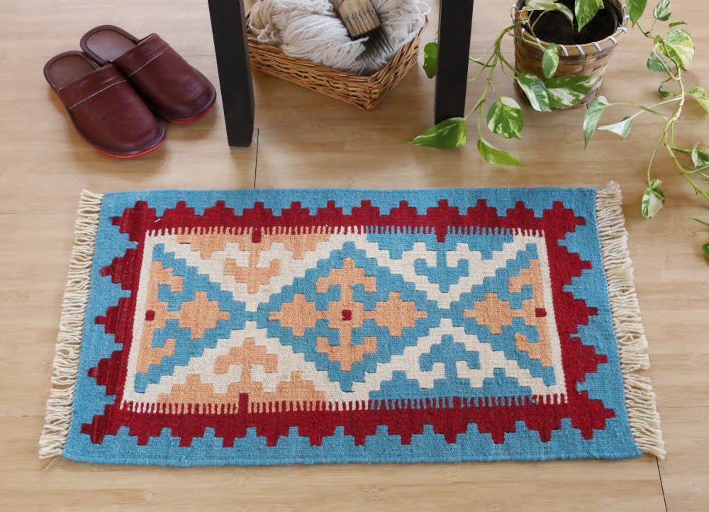 ミニキリム　シーラーズ産