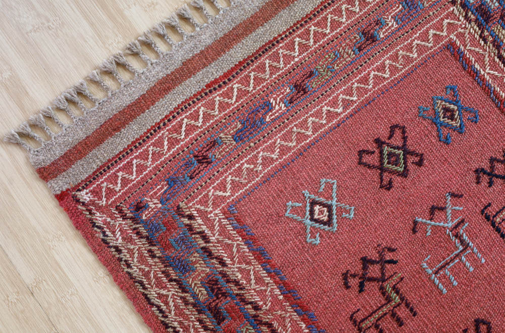 キリム玄関マット　イラン・グーチャン産　94×61cm 角の模様