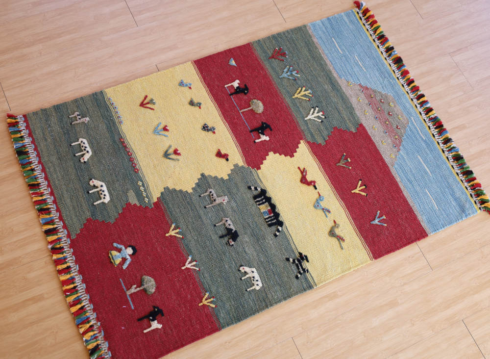 ギャッベキリム　イラン・シーラーズ産　114(123)×79cm 部分画像1