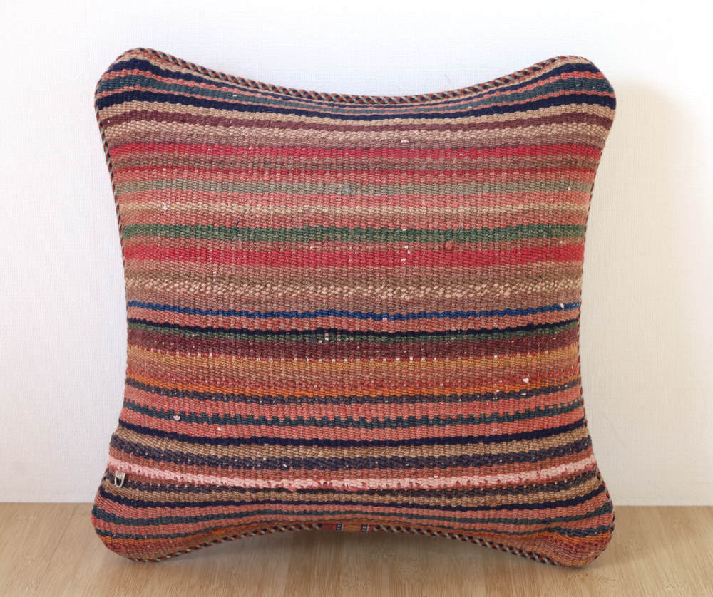 オールドキリムクッションカバー yk22046（42×42cm）手織りオールドジャジムで作った裏面の様子