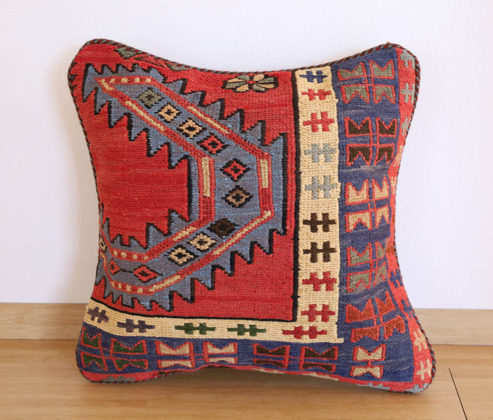 オールドキリム クッションカバー yk22048 43×43cm 正面