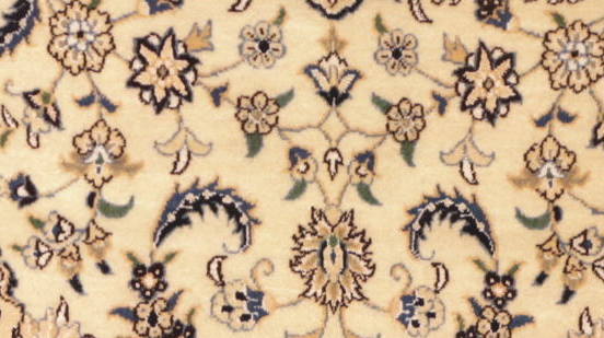 ウールのペルシャ絨毯は扱いやすく、普段使いに最適