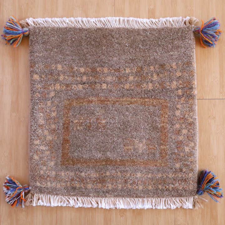 ギャッベ座布団　約40×40cm　イラン産・手織り