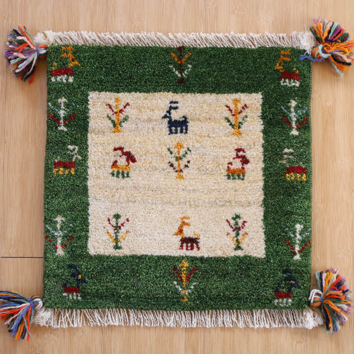ギャッベ座布団　約40×40cm　イラン産・手織り