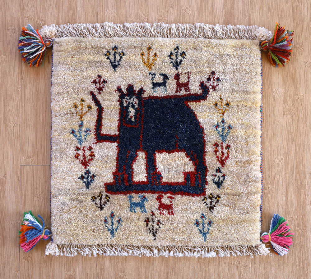 ギャッベ座布団cz21664の全体像