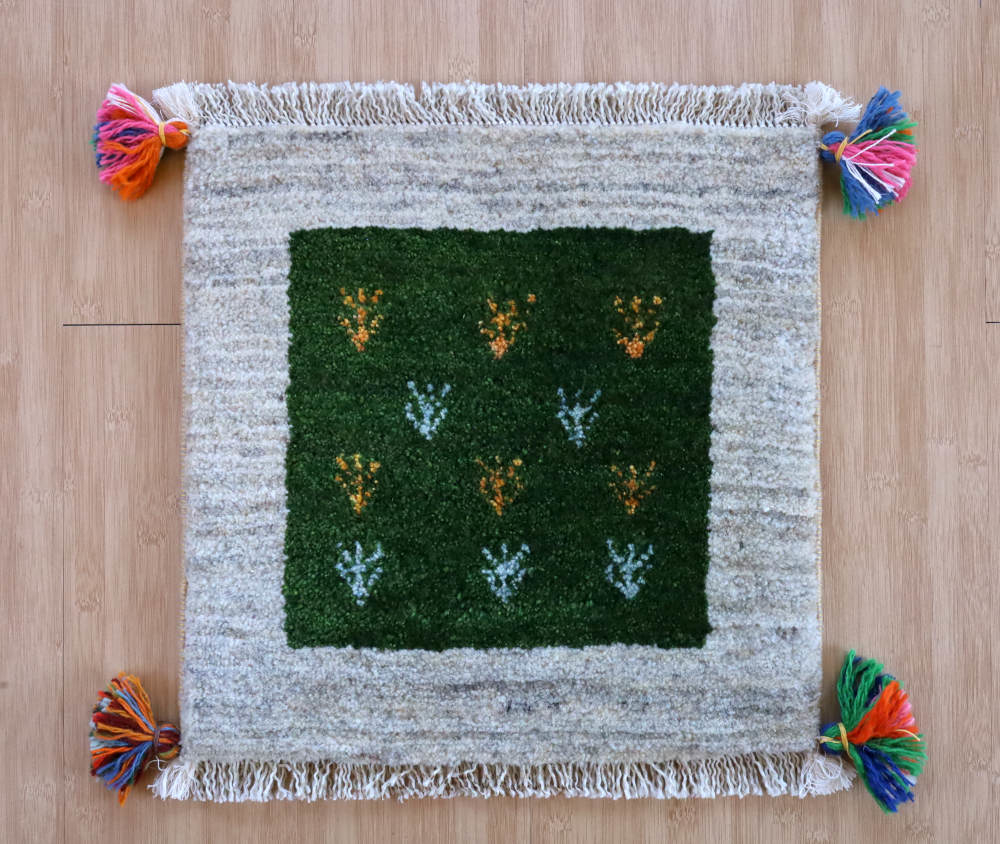 ギャッベ座布団cz21674の全体像